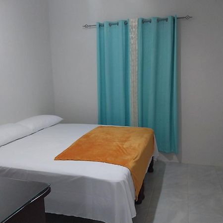 Debs Cozy Cove Vila Discovery Bay Exterior foto
